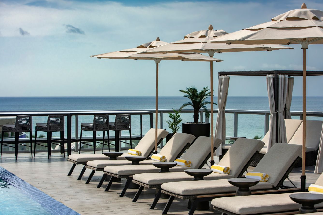 AC Hotel Miami Beach, interior photo 1 of 3