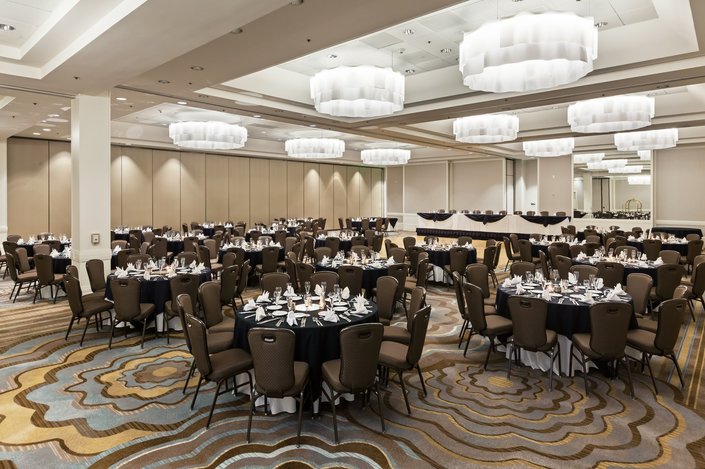Crowne Plaza Redondo Beach & Marina, interior photo 2 of 2